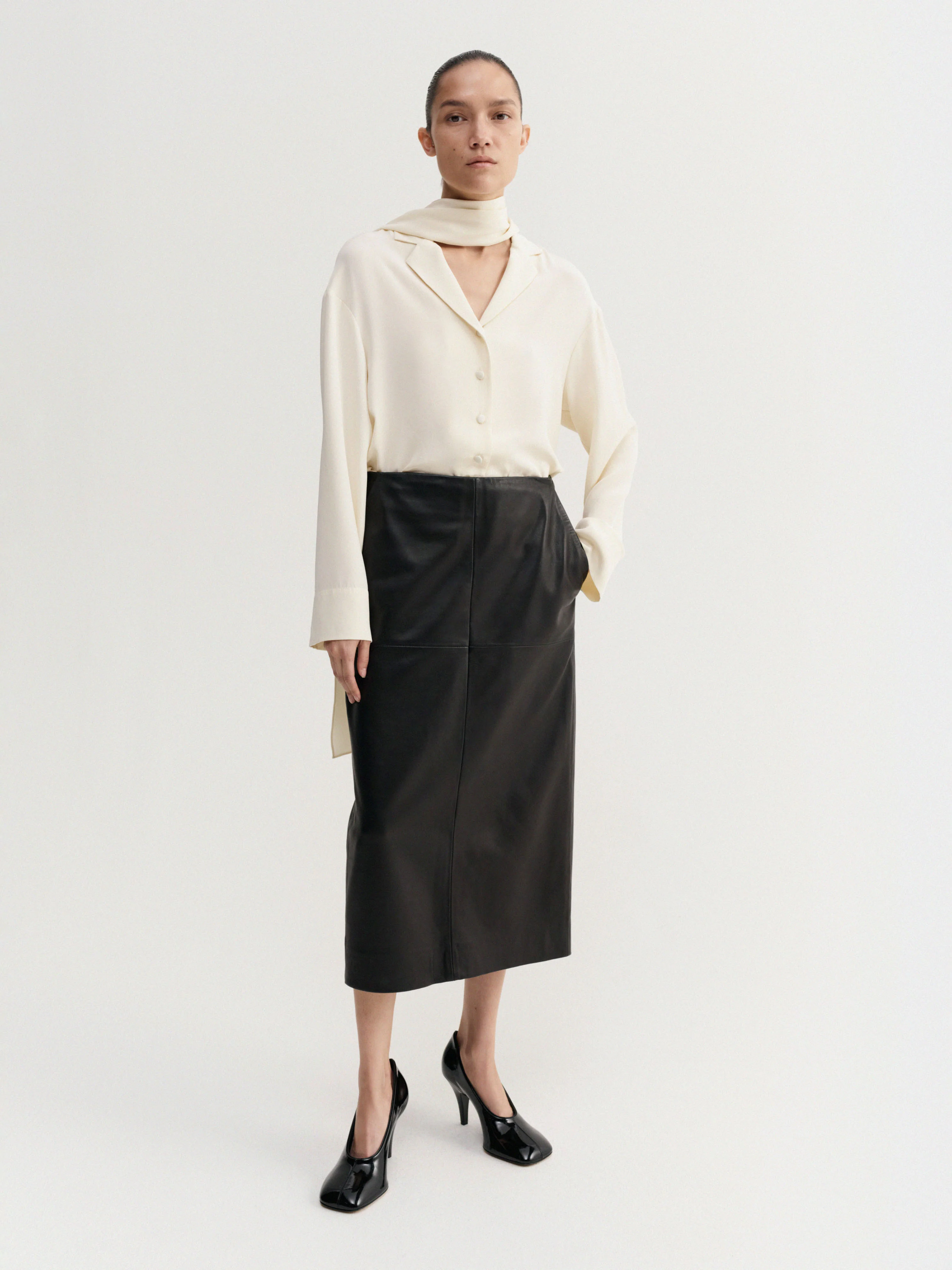 Leia Silk Shirt, vanilla - Image 3
