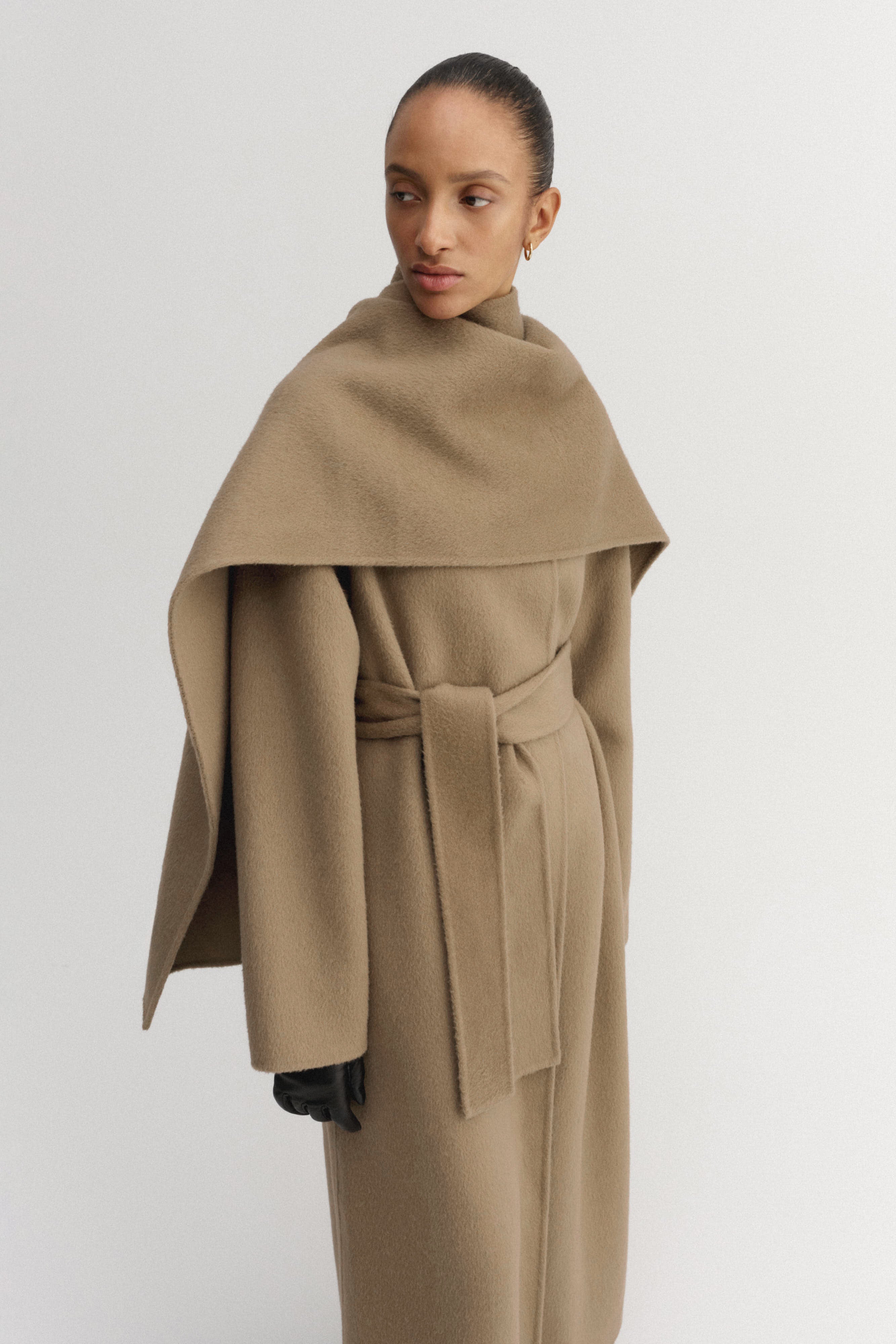 Micha Scarf, tan - Image 3